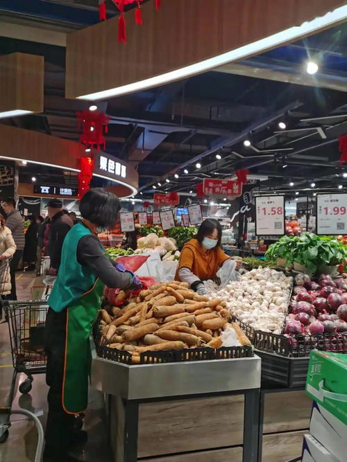 春節(jié)期間神木市商品市場供應(yīng)穩(wěn)定 蔬菜價(jià)格微漲，家禽供應(yīng)充足